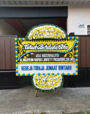 Papan Bunga Duka di Jaar